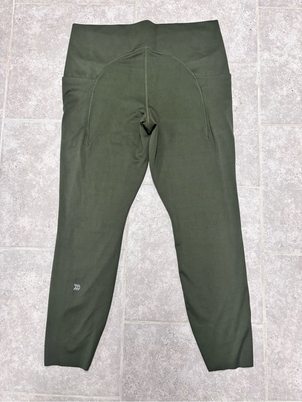 all in motion - Olive Green Performance Leggings with Pockets SZ Large